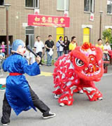 Gold Buddha Monasterys 20th Anniversary: Lion Dance